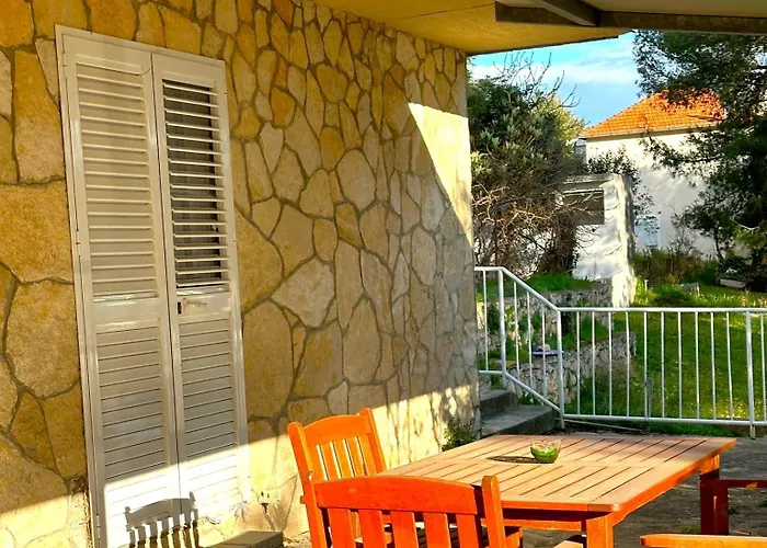 First Row To The Sea - Mustel - Adults Only Apartman *